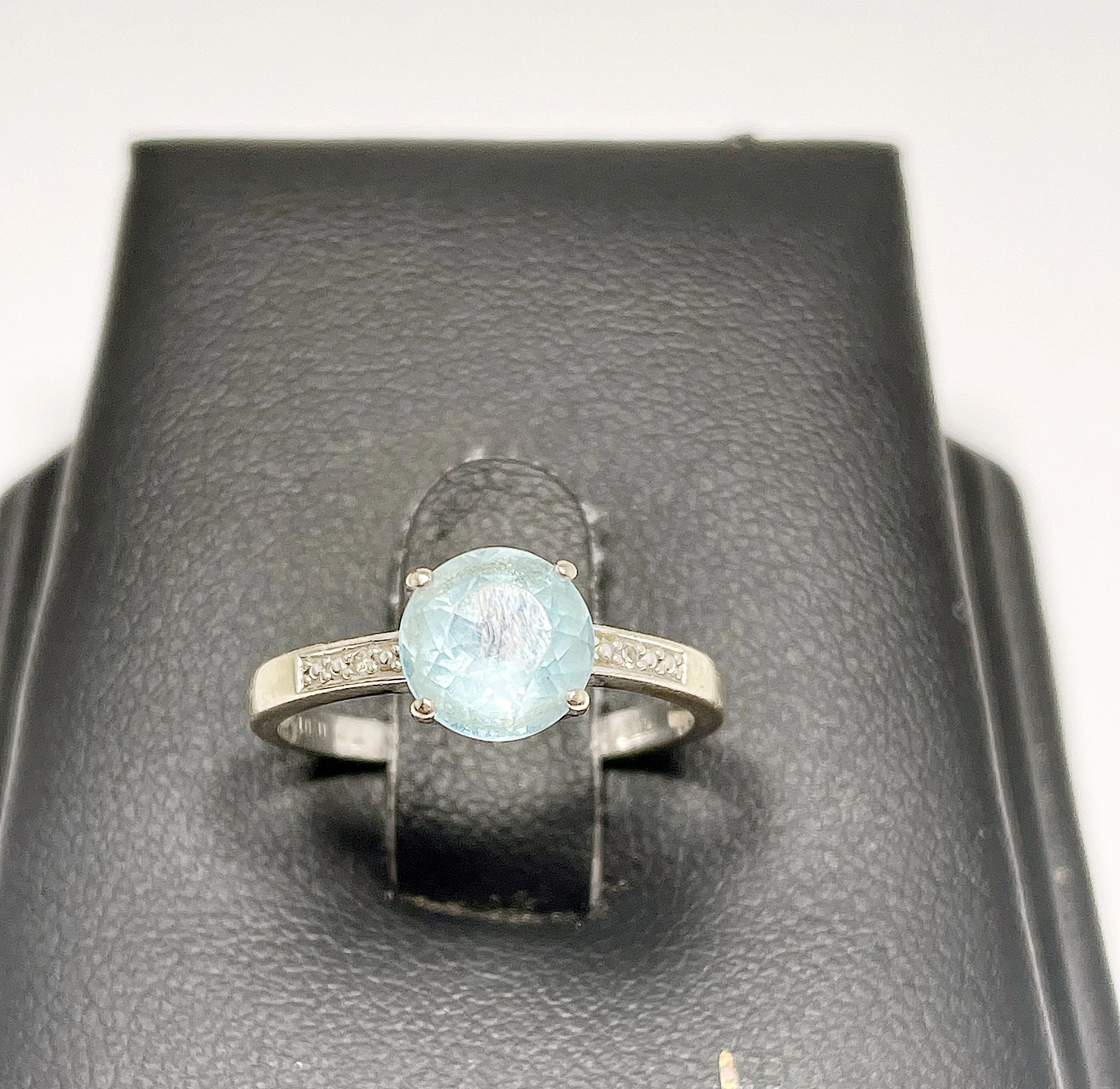 zloty-pierscionek-2g-585-r12-diamenty-trocka-11-warszawa