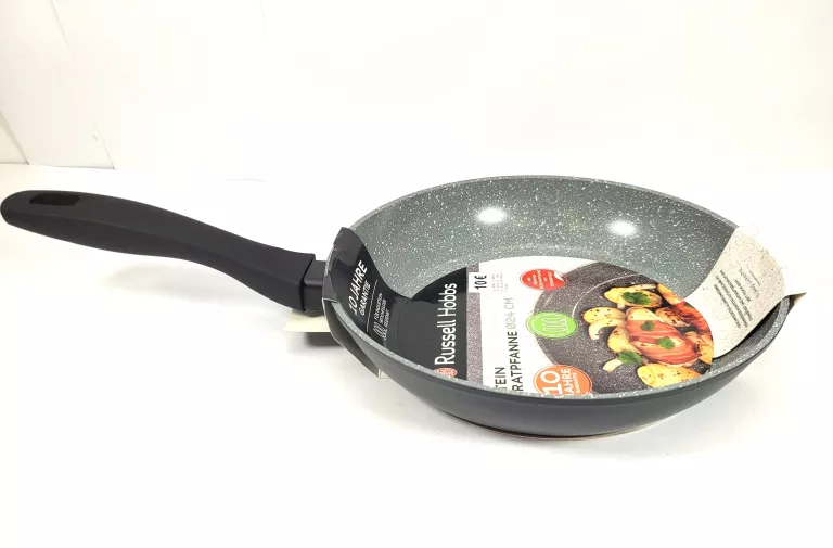 patelnia-russell-hobbs-24cm-marka-zwieger