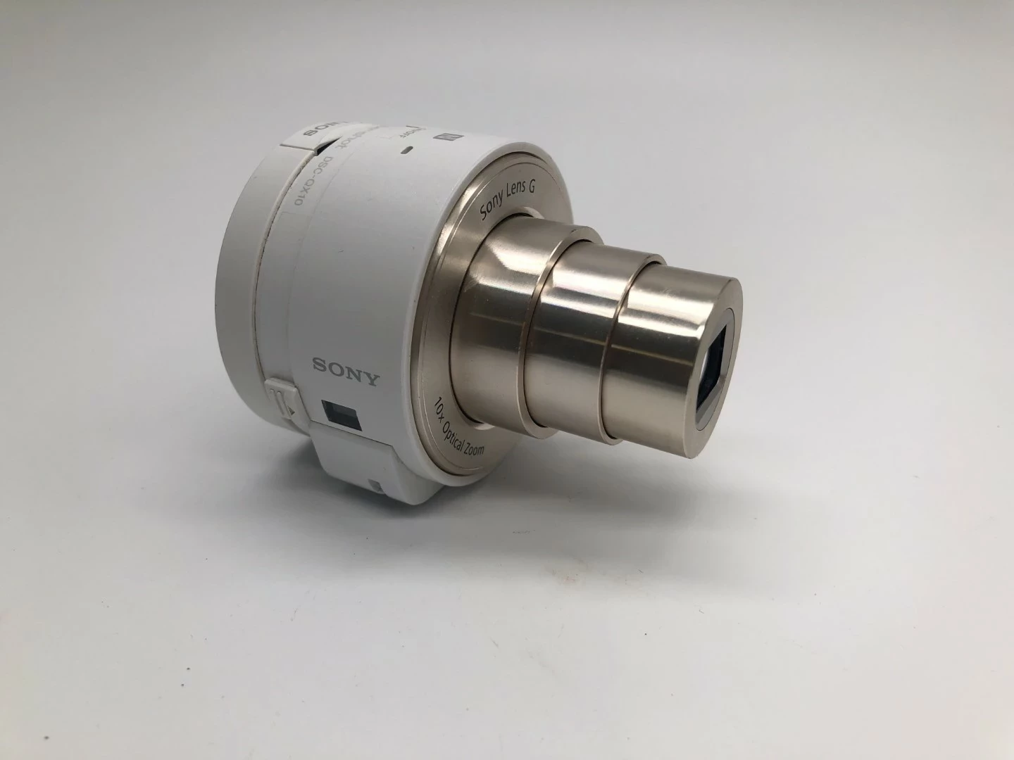 sony-dsc-qx10-obiektyw-do-telefonu-2-aku-glowna-9-walbrzych-sj