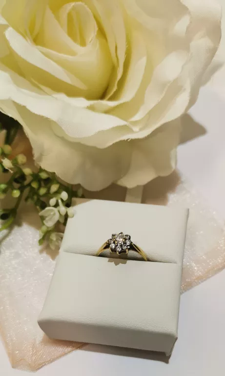 ŁADNY ZŁOTY PIERŚCIONEK PR 375