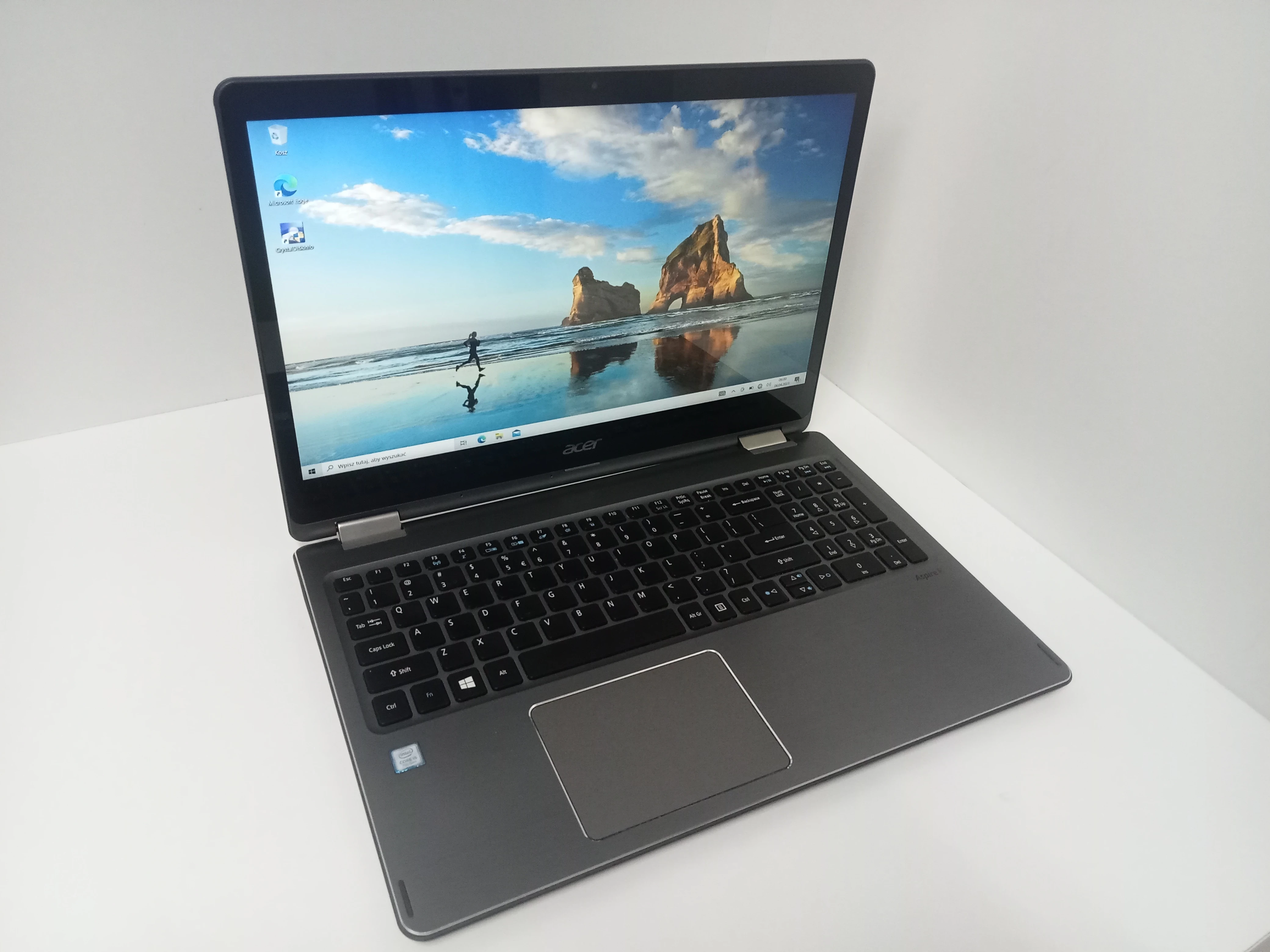 laptop-acer-aspire-r5-571t-57z0-8gb1tbi5w10-przekatna-ekranu-156
