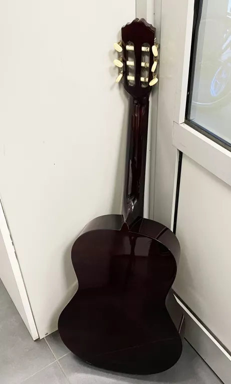 gitara-klasyczna-yamaha-special-edition-classic-daszynskiego-22-wroclaw-gracja