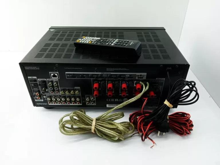 AMPLITUNER ONKYO TX-NR636 +PILOT