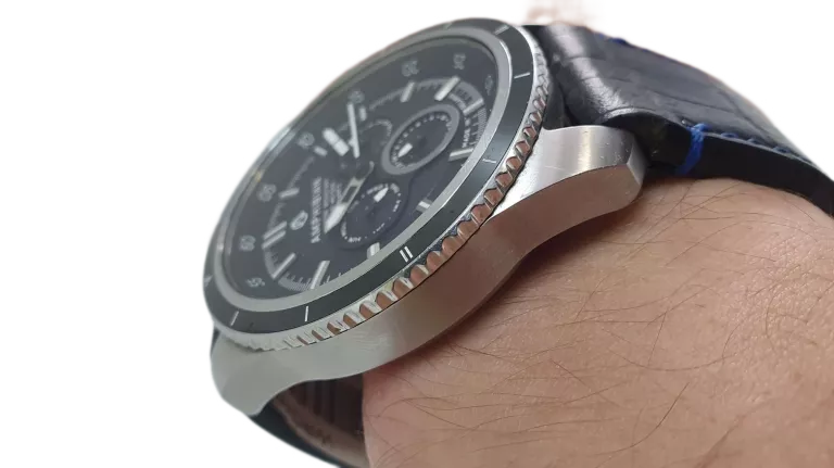 zegarek-amphibian-luch-ego-76720563-typ-nareczny