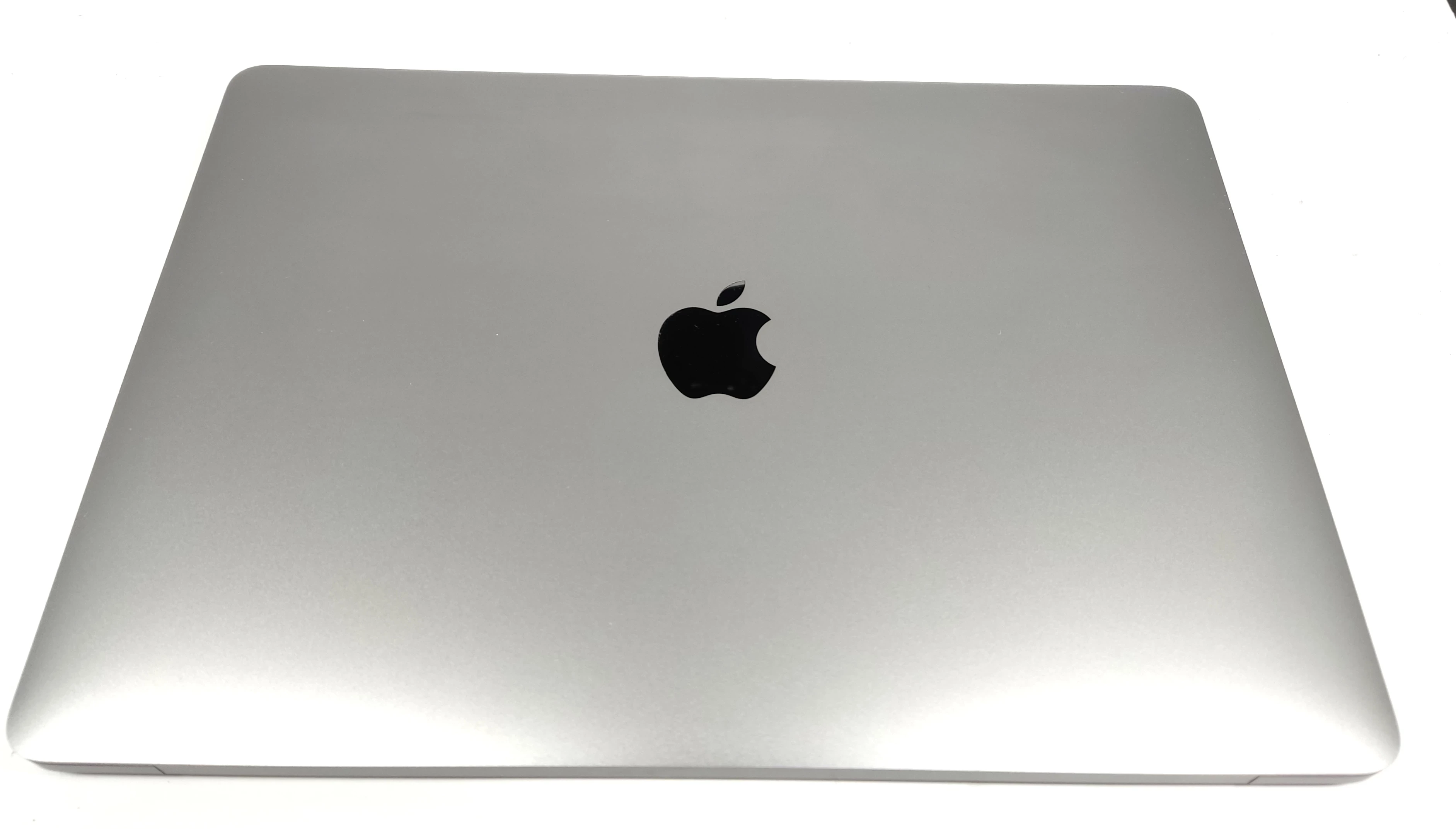 apple-macbook-air-133-wielkosc-pamieci-ram-8-gb