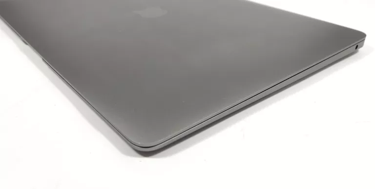 apple-macbook-air-133-typ-dysku-twardego-ssd