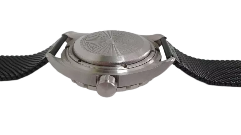 ZEGAREK VOSTOK KOMANDIRSKIE 200M 2416/020706