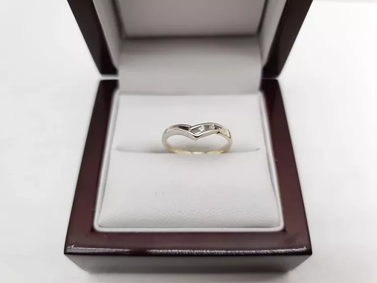 zloty-pierscionek-brylanciki-p585-14ct-183g-r12-stan-11323-2