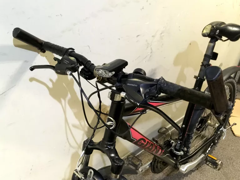 ROWER MTB GIANT ESCAPER ALUXX 6000 M/19' KOŁA:26'
