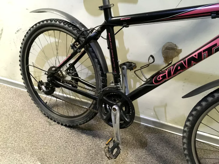 ROWER MTB GIANT ESCAPER ALUXX 6000 M/19' KOŁA:26'