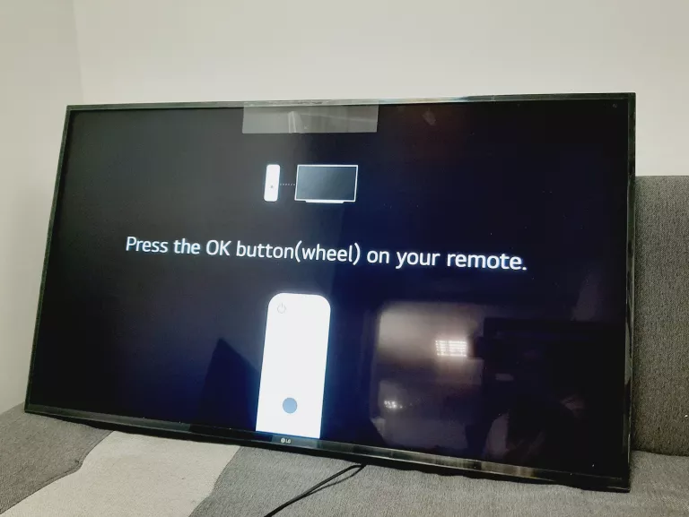 TELEWIZOR LG 55UQ751C FAKTURA JAK NOWY