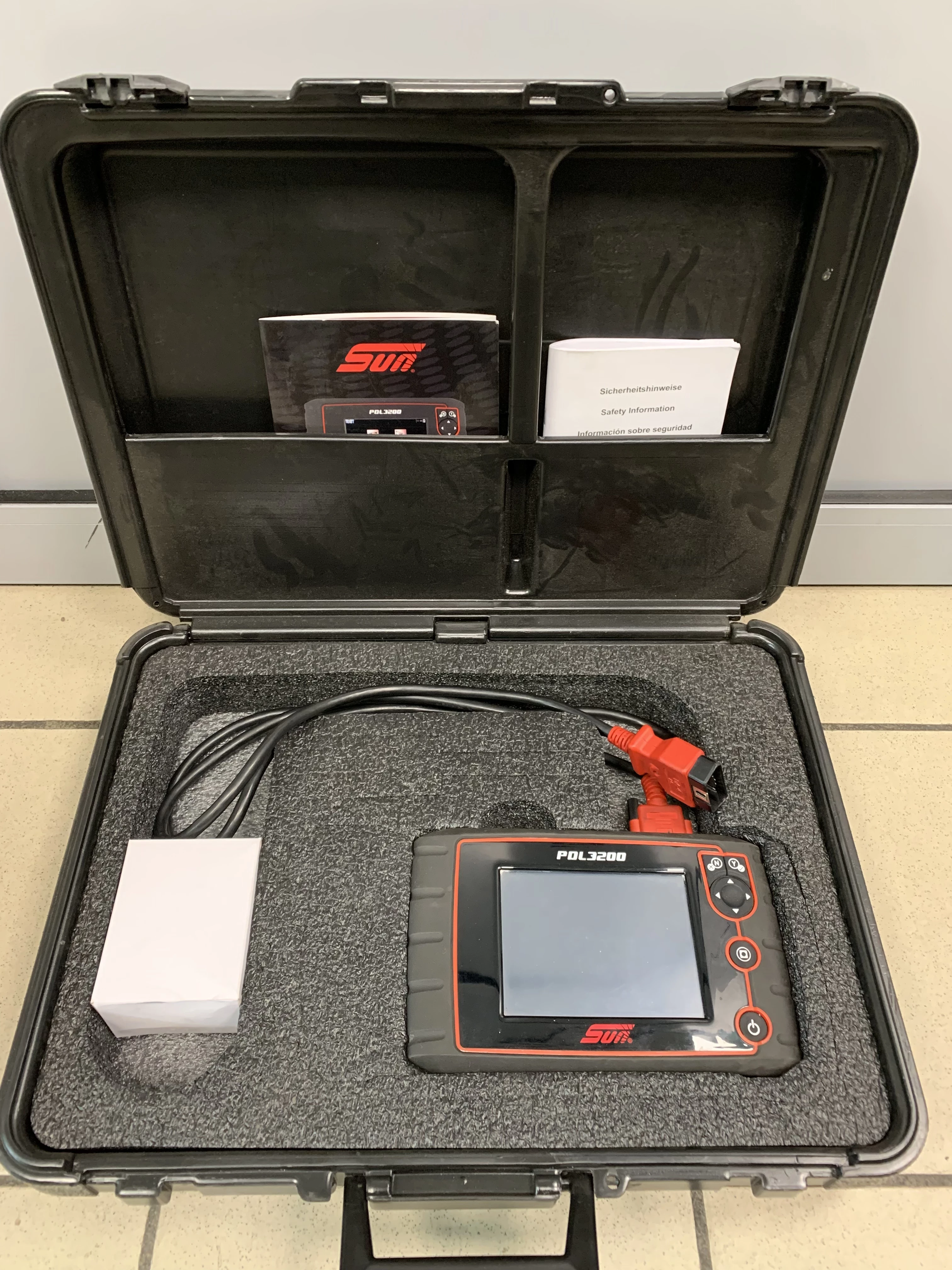 tester-diagnostyczny-pdl-pdm3200-w-walizce-marka-inna