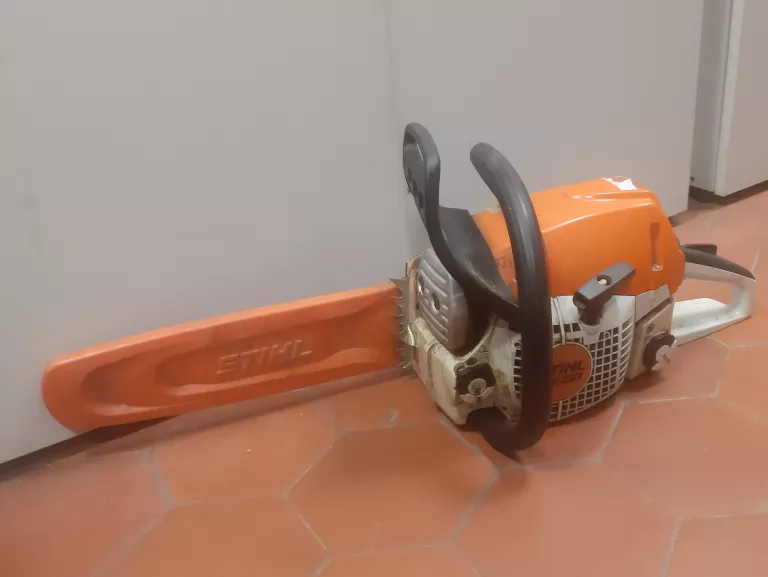 PIŁA SPALINOWA PILARKA STIHL MS 251 2018R