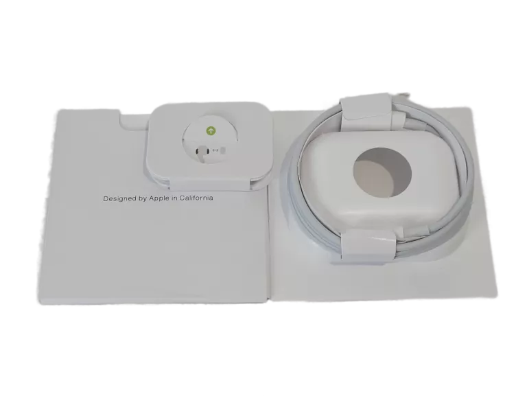 sluchawki-apple-airpods-pro-2-generacji-komplet-opis-kolor-bialy