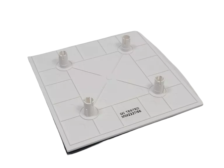 front-do-kratki-i-korpusu-kwadratowy-100-mm-stan-uzywany