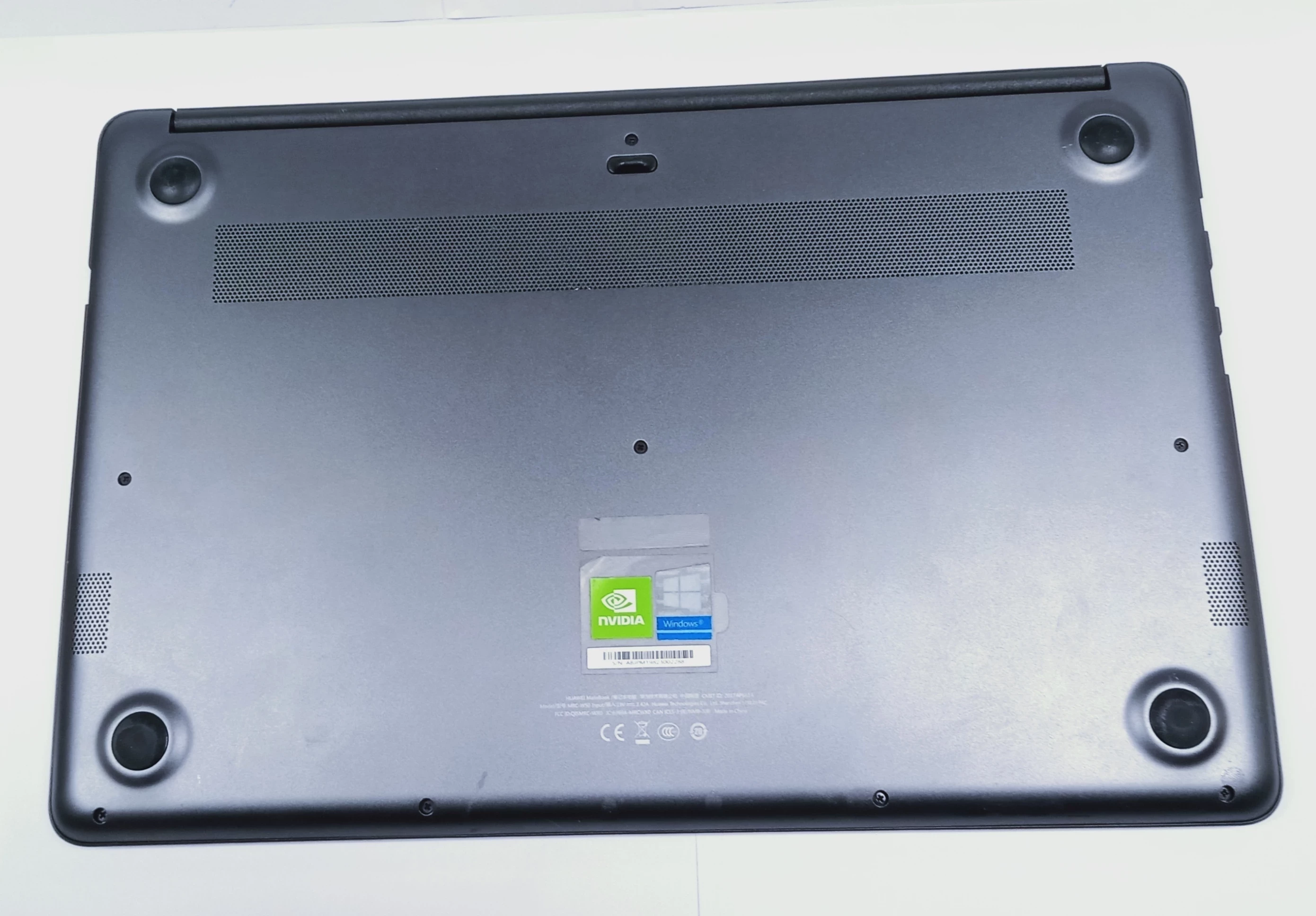 laptop-huawei-matebook-mrc-w50-kod-producenta-mrc-w50