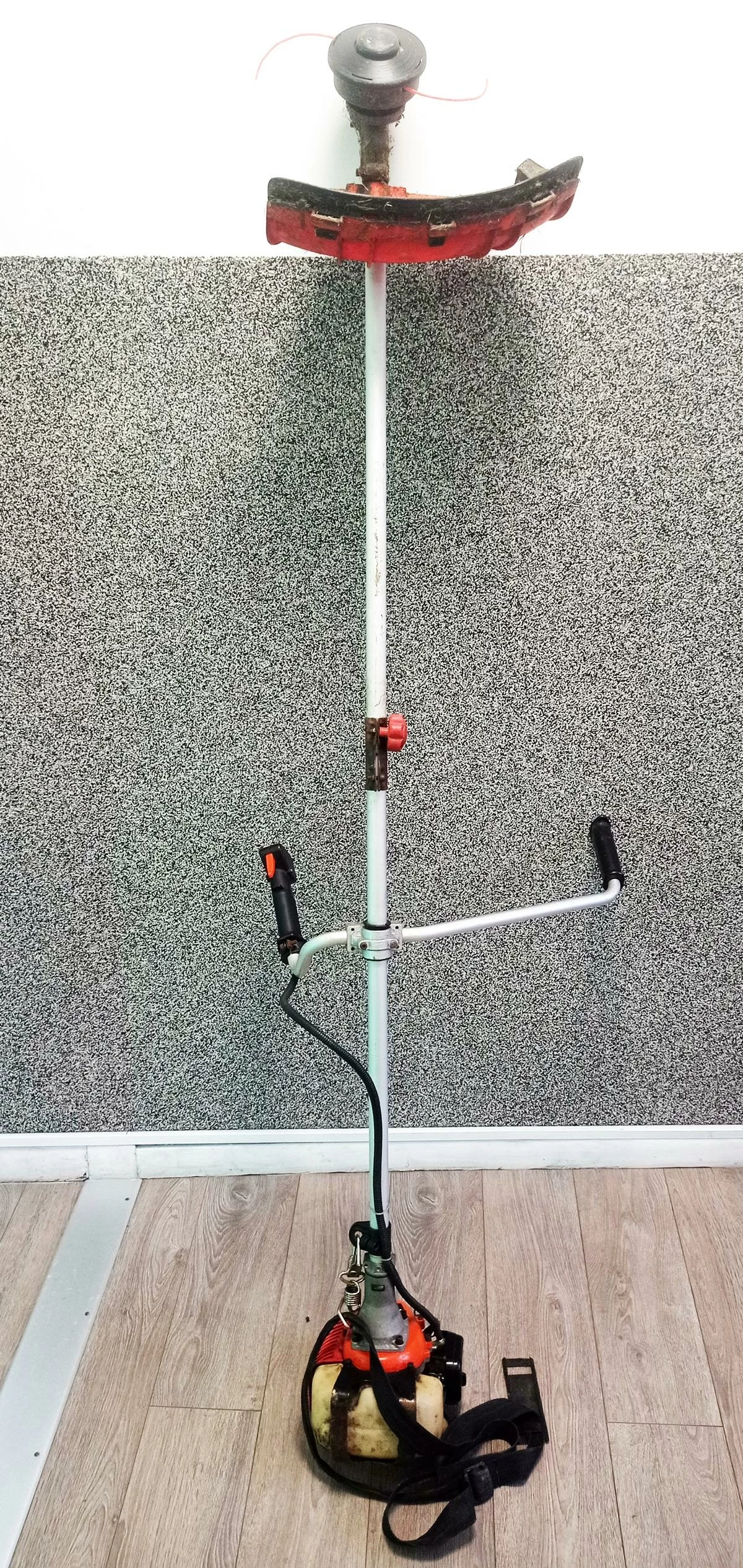 kosa-spalinowa-harder-pnbc-260-1t-opis-mennicza-20-cieszyn-sc