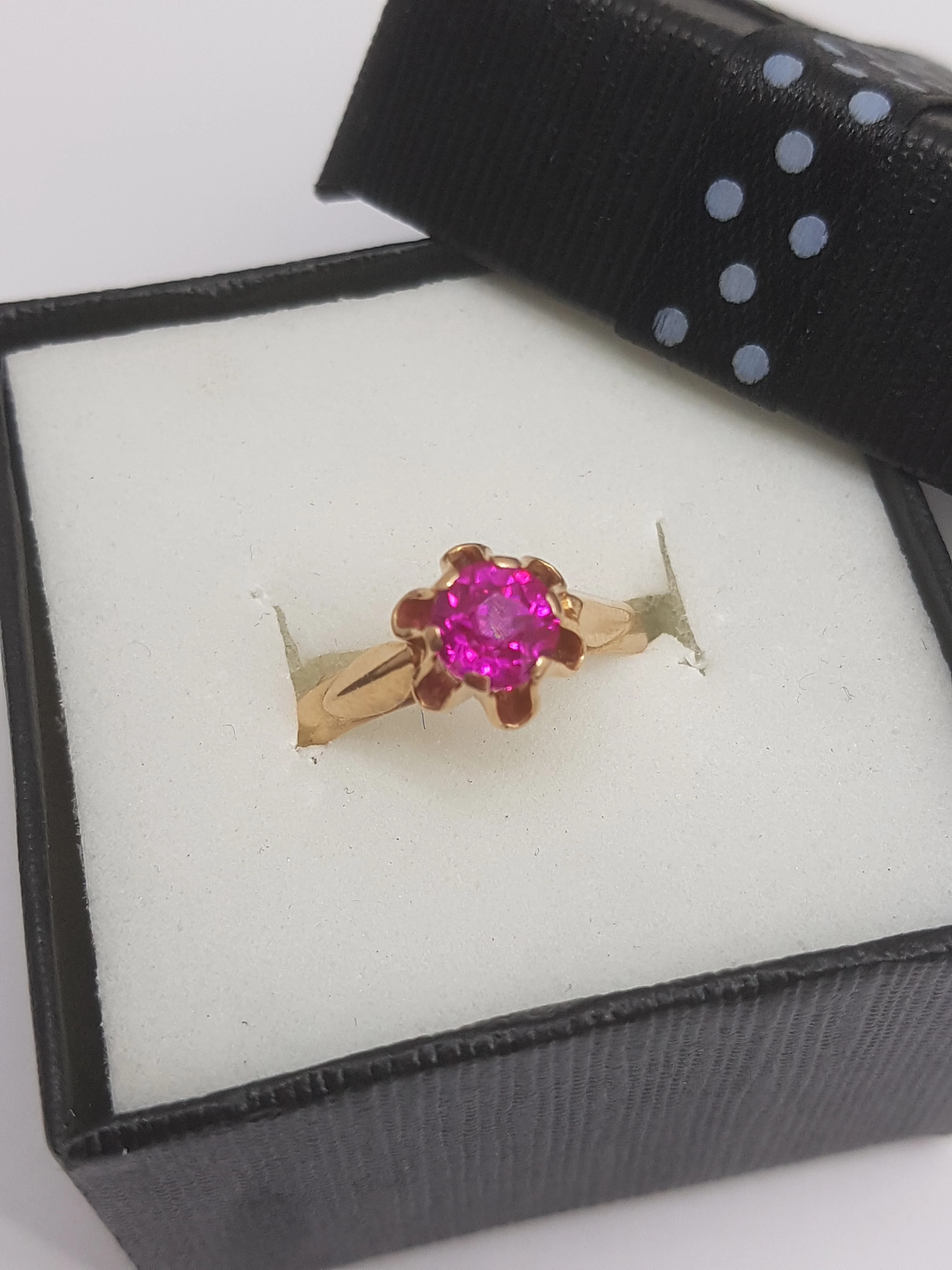 wyrob-jubilerski-pierscionek-rozyczka-proba585-stan-11323-2