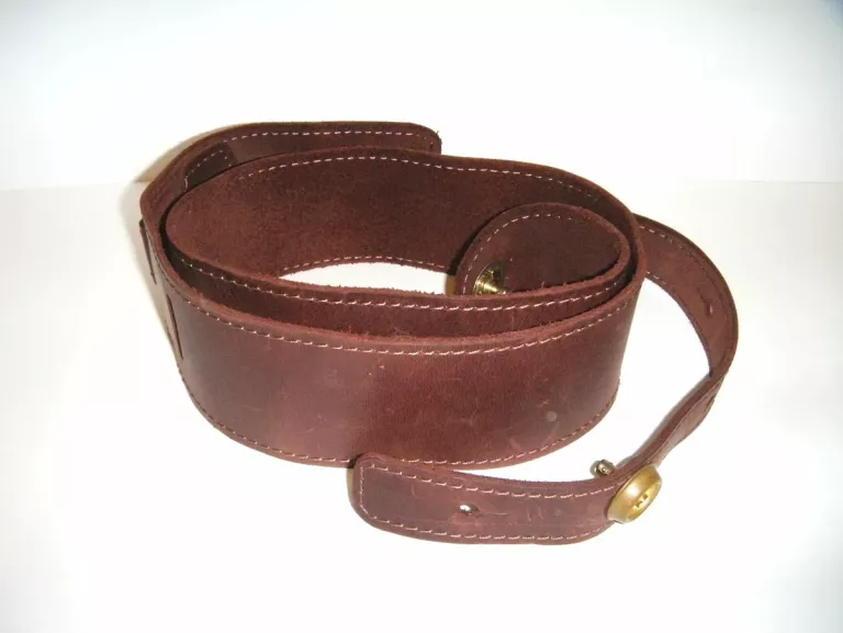 pasek-skorzany-do-gitary-guitar-world-targowa-7-leczna