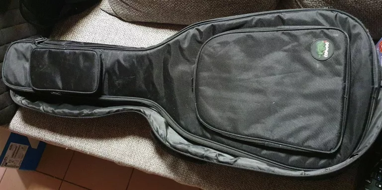 GITARA AKUSTYCZNA LAG T80D