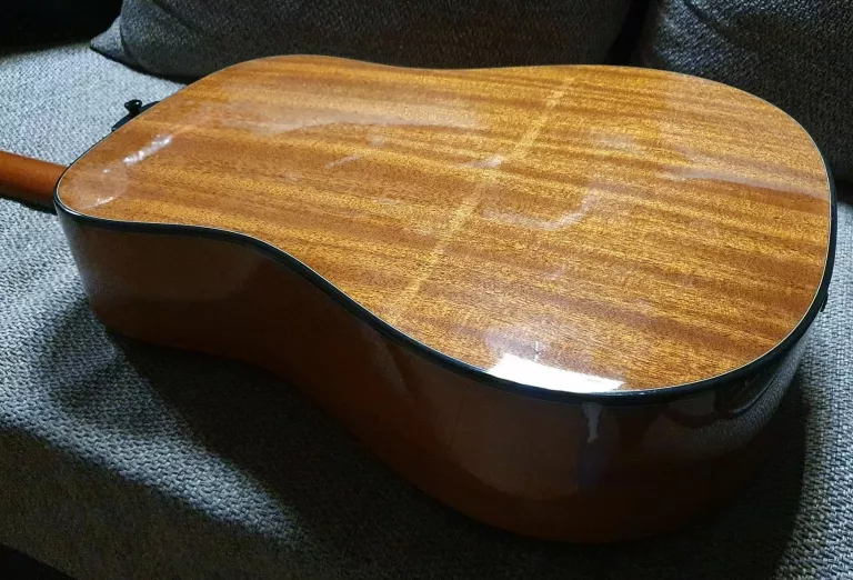 GITARA AKUSTYCZNA LAG T80D
