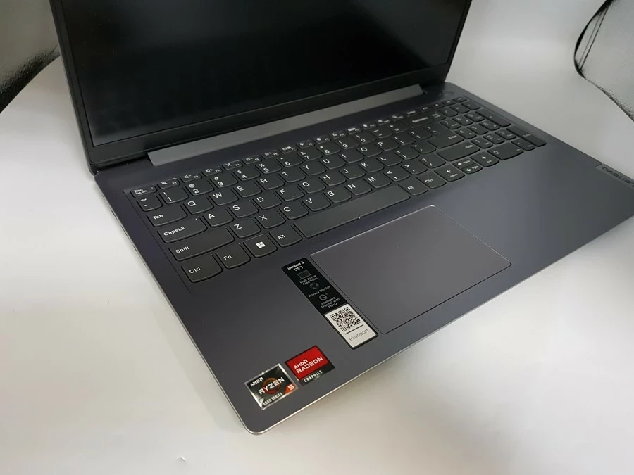 laptop-lenovo-ideapad-3-15alc6-ryzen-5-16512gb-seria-procesora-amd-ryzen-5