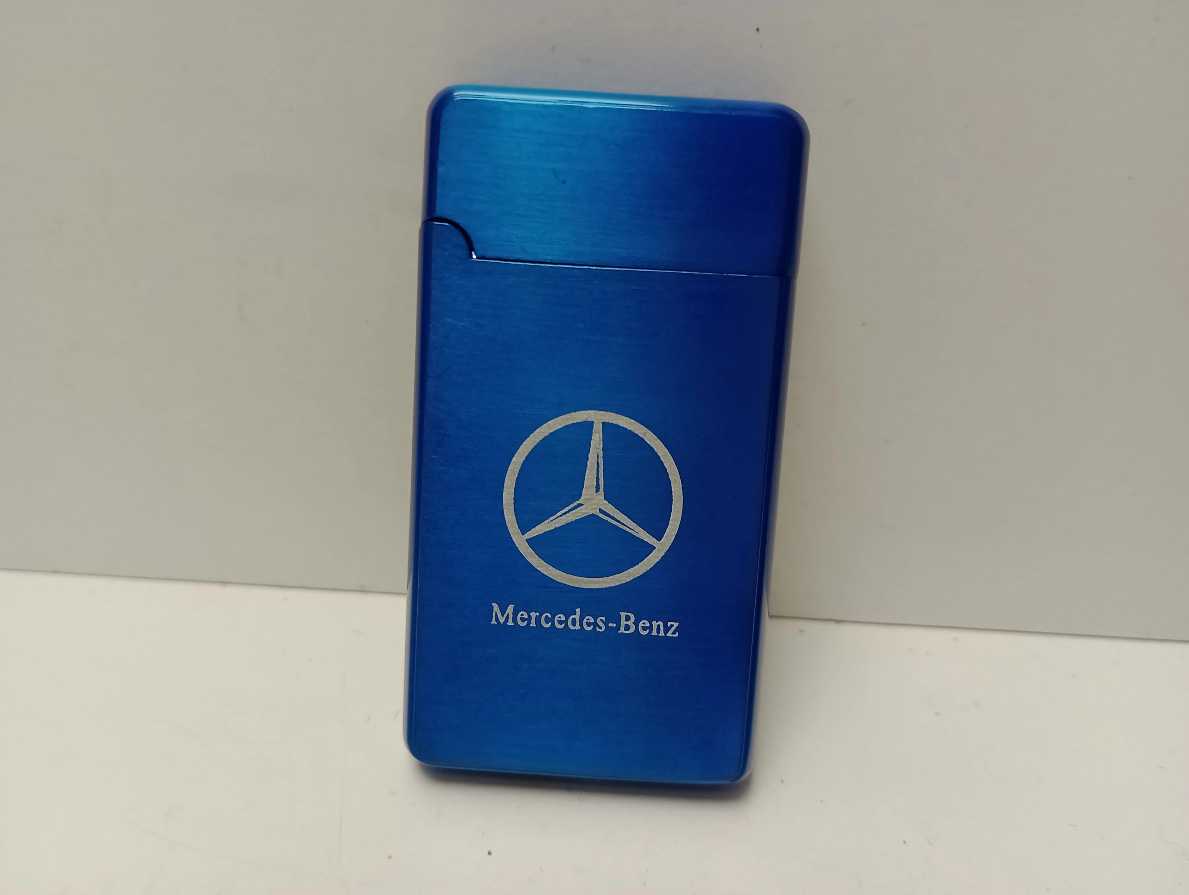 zapalniczka-niebieska-zarowa-mercedes-kod-producenta-mercedes
