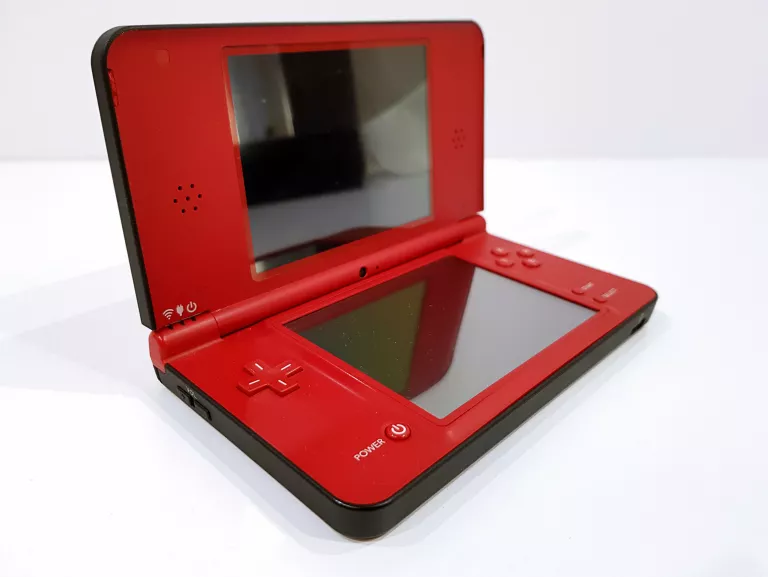 KONSOLA NINTENDO DSI XL MARIO 25TH ANNIVERSARY