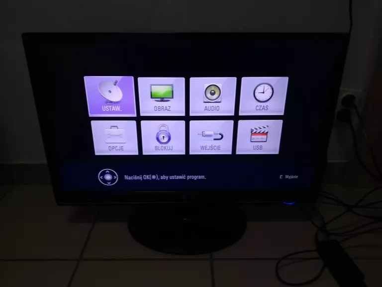 MONITOR TELEWIZOR LG DM2780D-PZ PILOT 27''