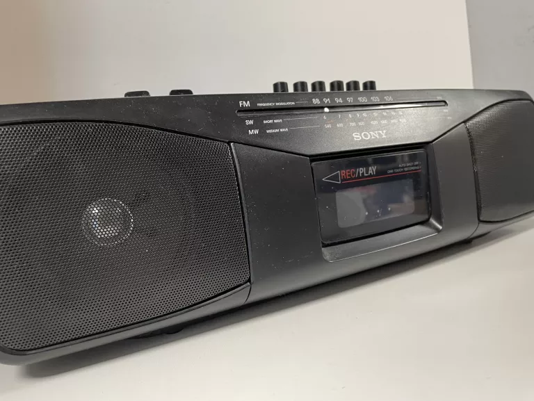RADIO BOOMBOX SONY CFS-2045 / TYLKO RADIO