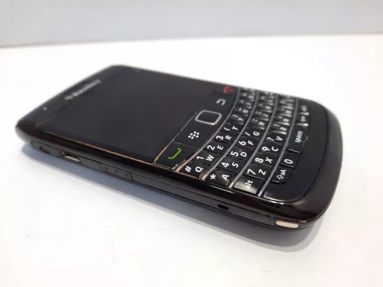 TELEFON KOMÓRKOWY BLACKBERRY CURVE 8900