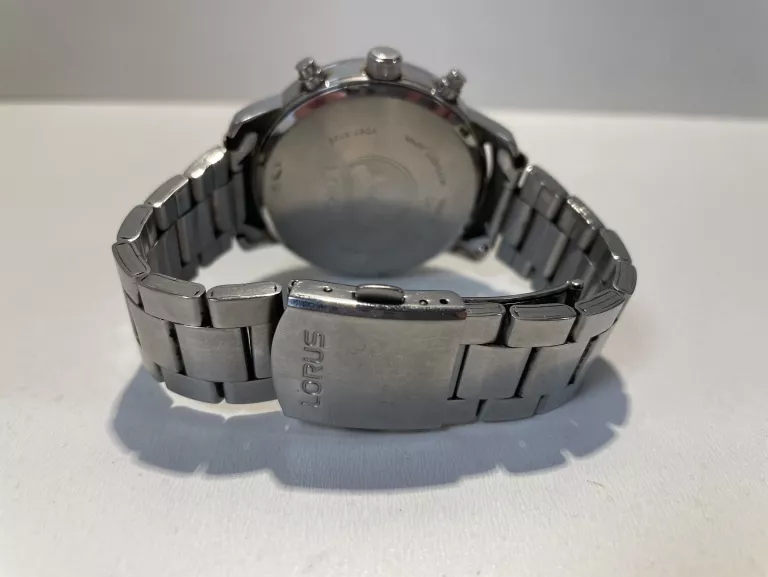 zegarek-meski-lorus-vd57-x123-ladny-stan-ksztalt-koperty-okragla