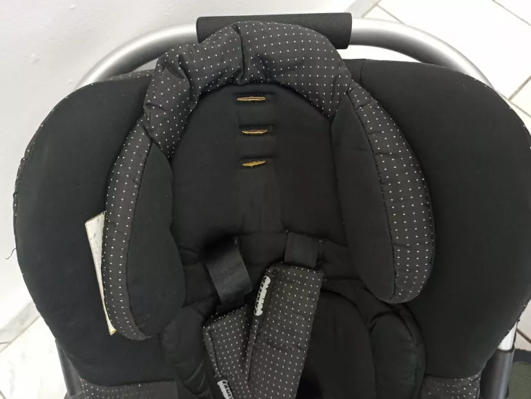 fotelik-samochodowy-dzieciecy-nosidelko-coneco-cz-marka-coneco