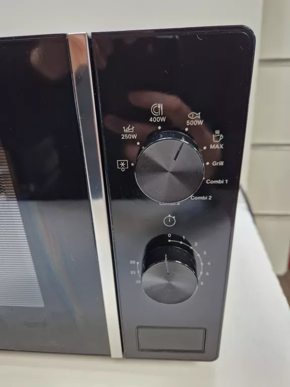 KUCHENKA MIKROFALOWA WHIRLPOOL MWP 103 B GRILL 20