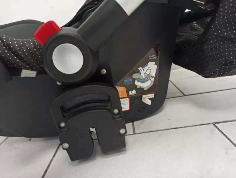 fotelik-samochodowy-dzieciecy-nosidelko-coneco-cz-sposob-montazu-isofix