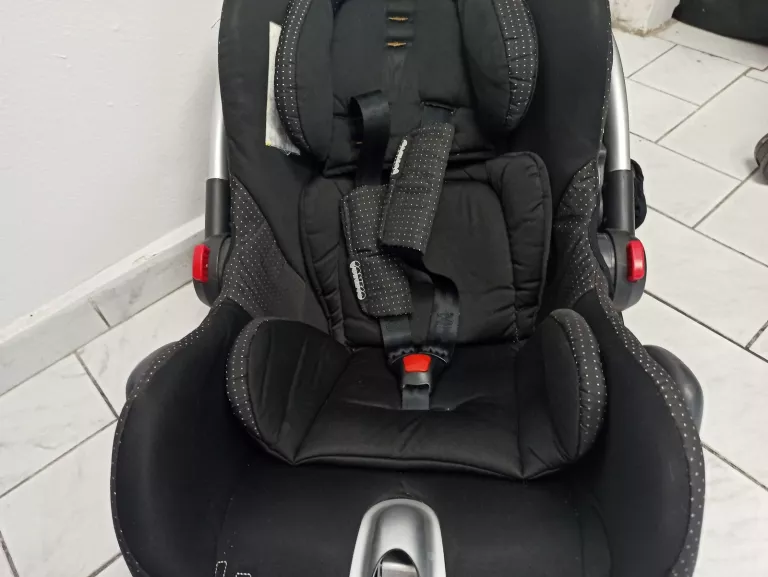 fotelik-samochodowy-dzieciecy-nosidelko-coneco-cz-stan-uzywany