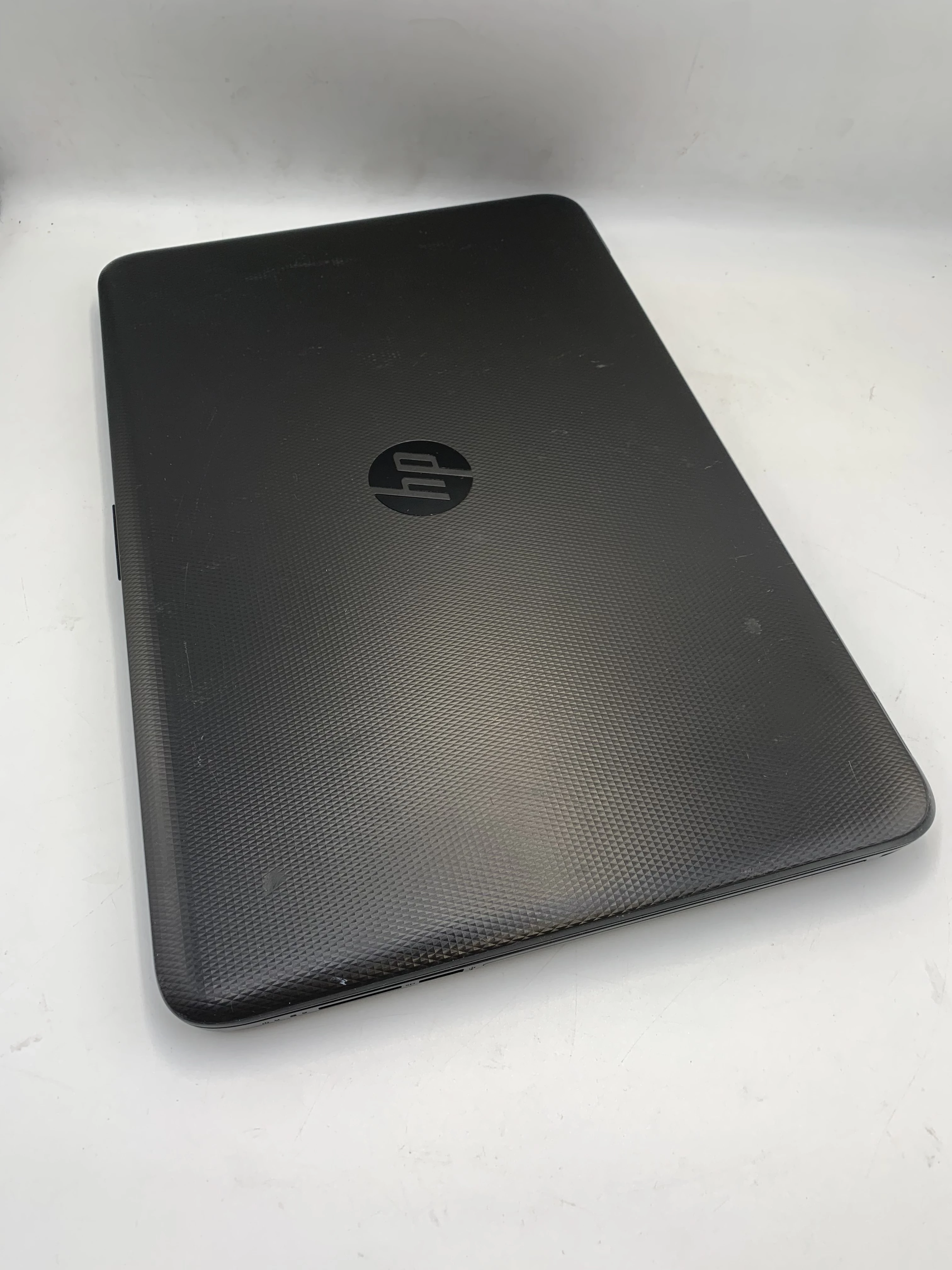 laptop-hp-250-g4-intelpentium-3825u-4gb-500gb-opis-rozdzielczosc-px-1920-x-1080