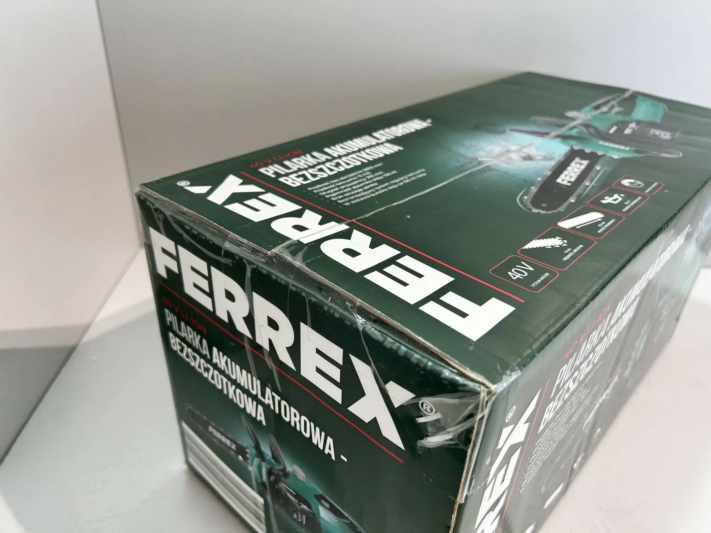 pilarka-akumulatorowa-ferrex-40-v-stan-powystawowy