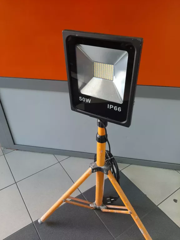 HALOGEN BUDOWLANY LED 50W IP66