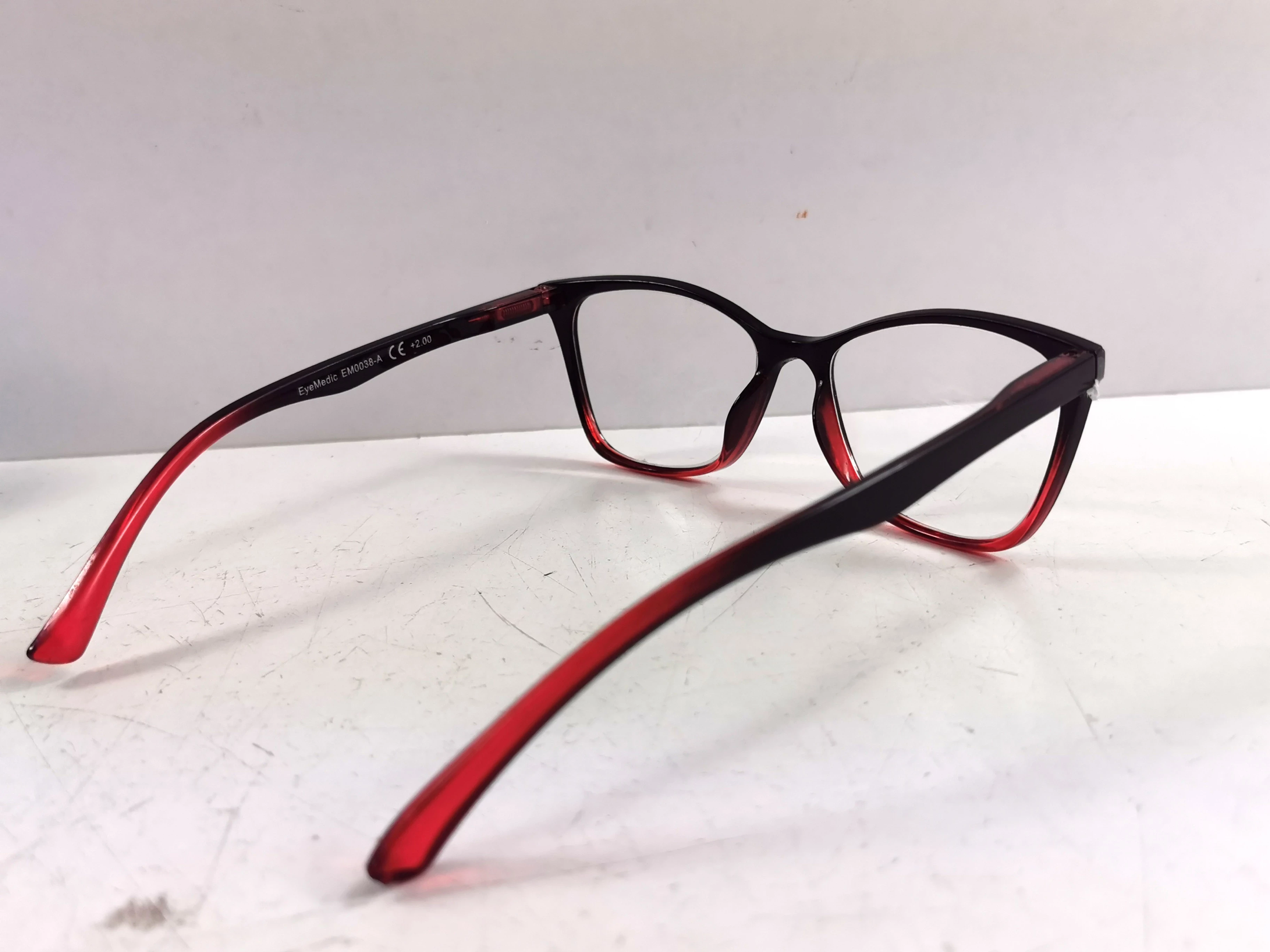 okulary-eyemedic-em0038-a-etui-producent-fossil