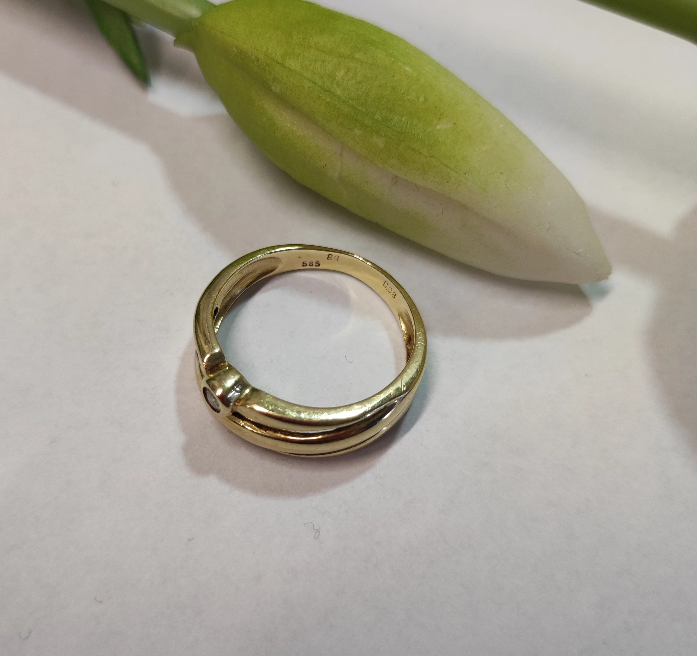 zloty-pierscionek-z-brylantem-366gr-585pr-008-rodzaj-klasyczne