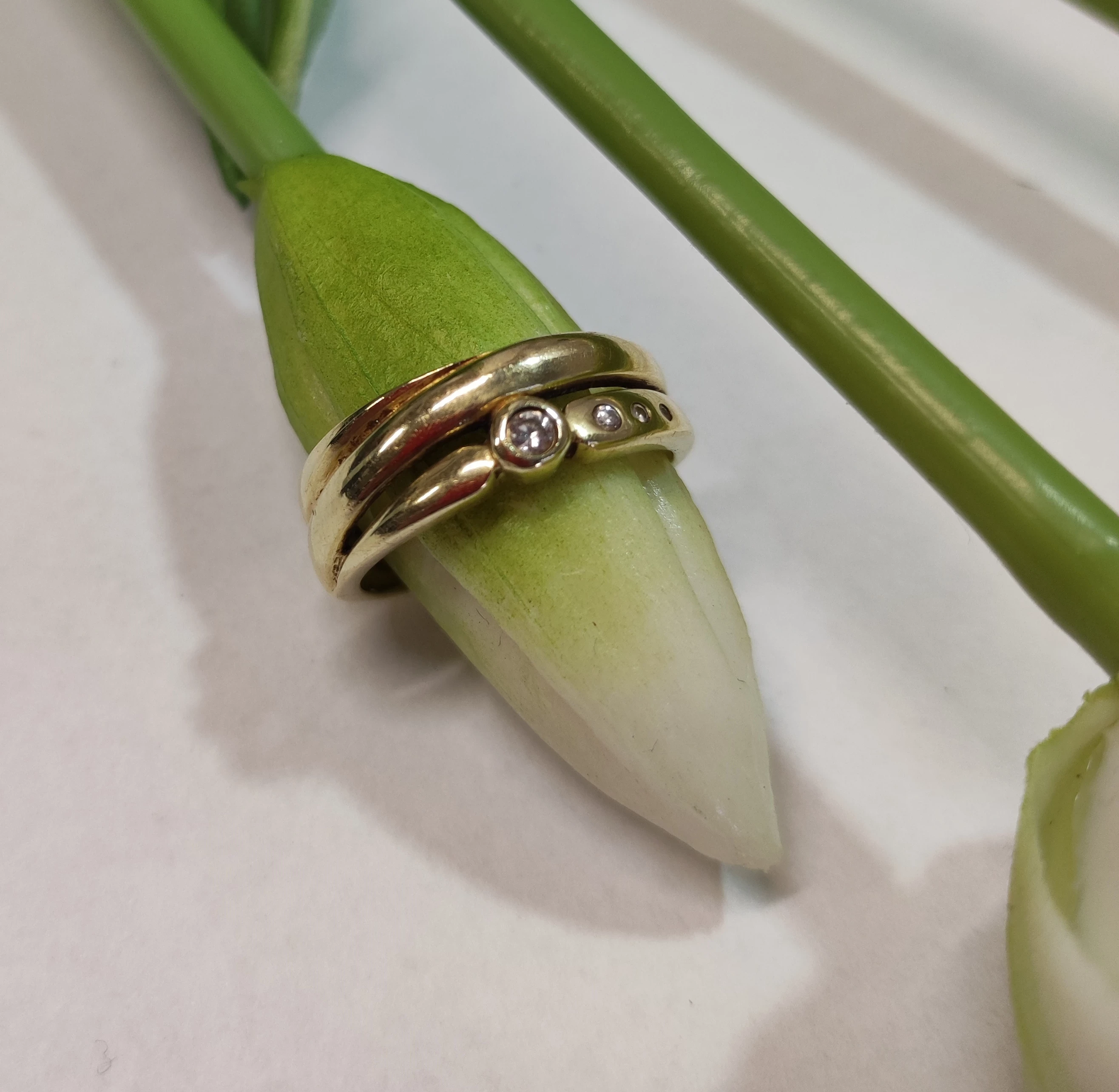 zloty-pierscionek-z-brylantem-366gr-585pr-008c-1-maja-7a-makow-mazowiecki