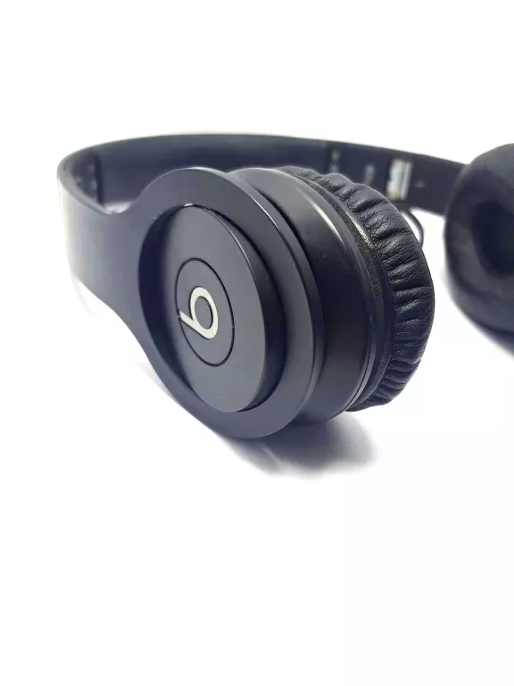 sluchawki-beats-solo-hd-kolor-dominujacy-czarny