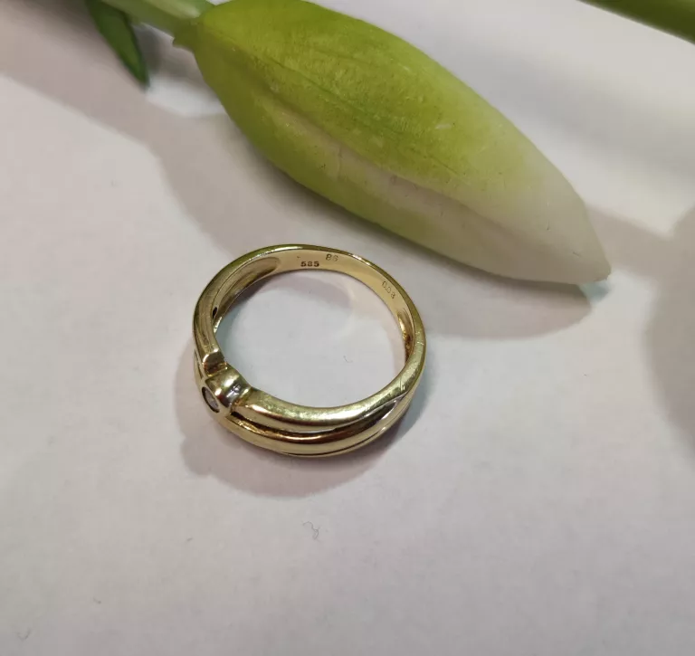 zloty-pierscionek-z-brylantem-366gr-585pr-008-rodzaj-klasyczne