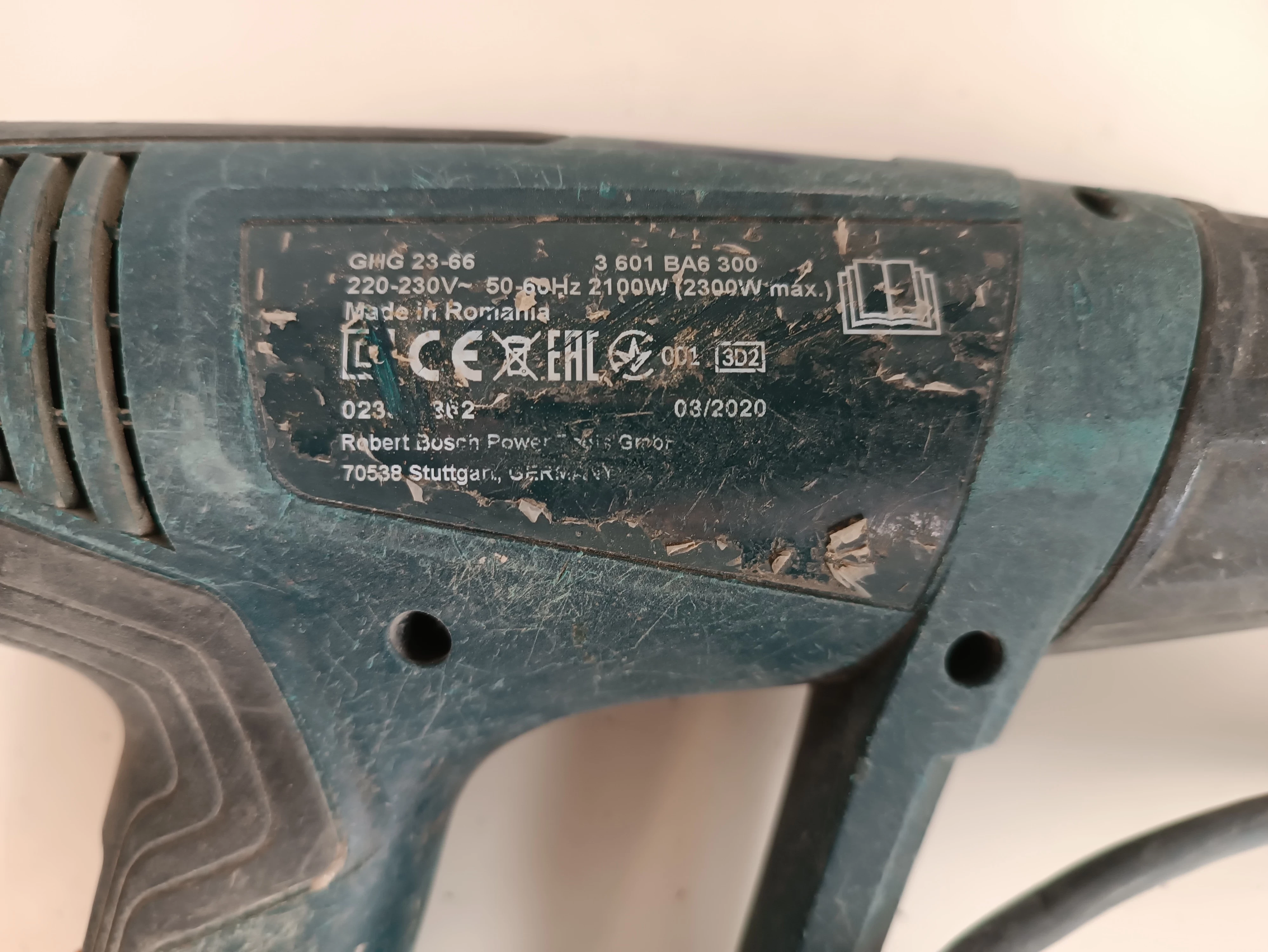 opalarka-bosch-ghg-23-66-z-walizka-marka-bosch