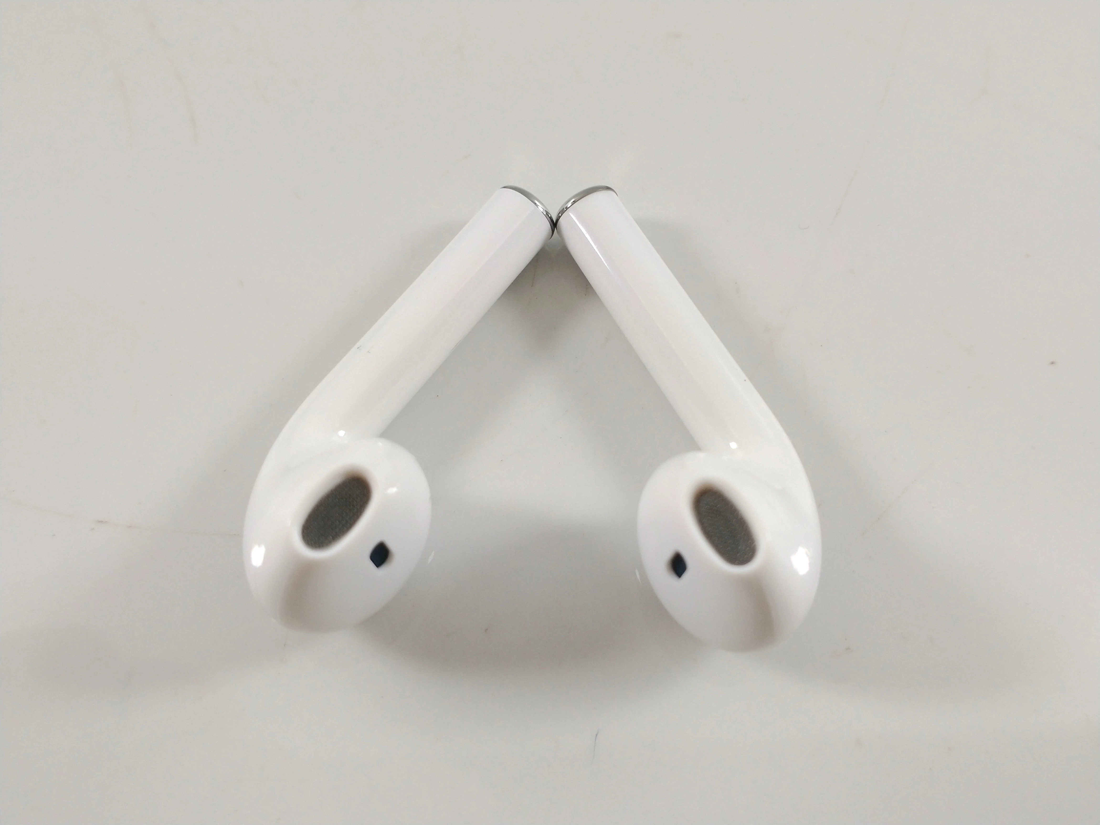 9-sluchawki-biale-tws-marka-18812-589129