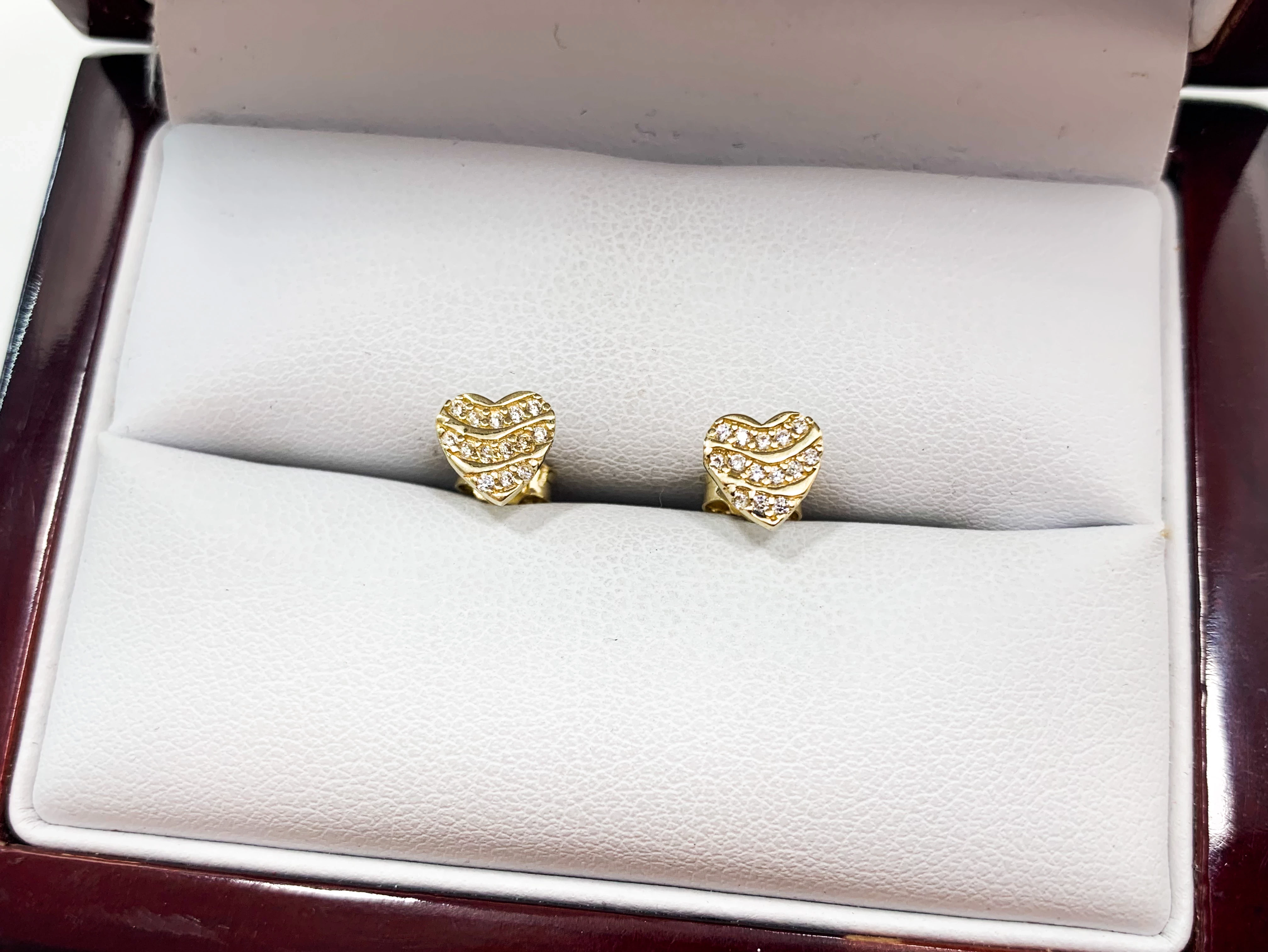 zlote-kolczyki-wysadzane-serca-138g-pr585-14k-gliwicka-125-katowice
