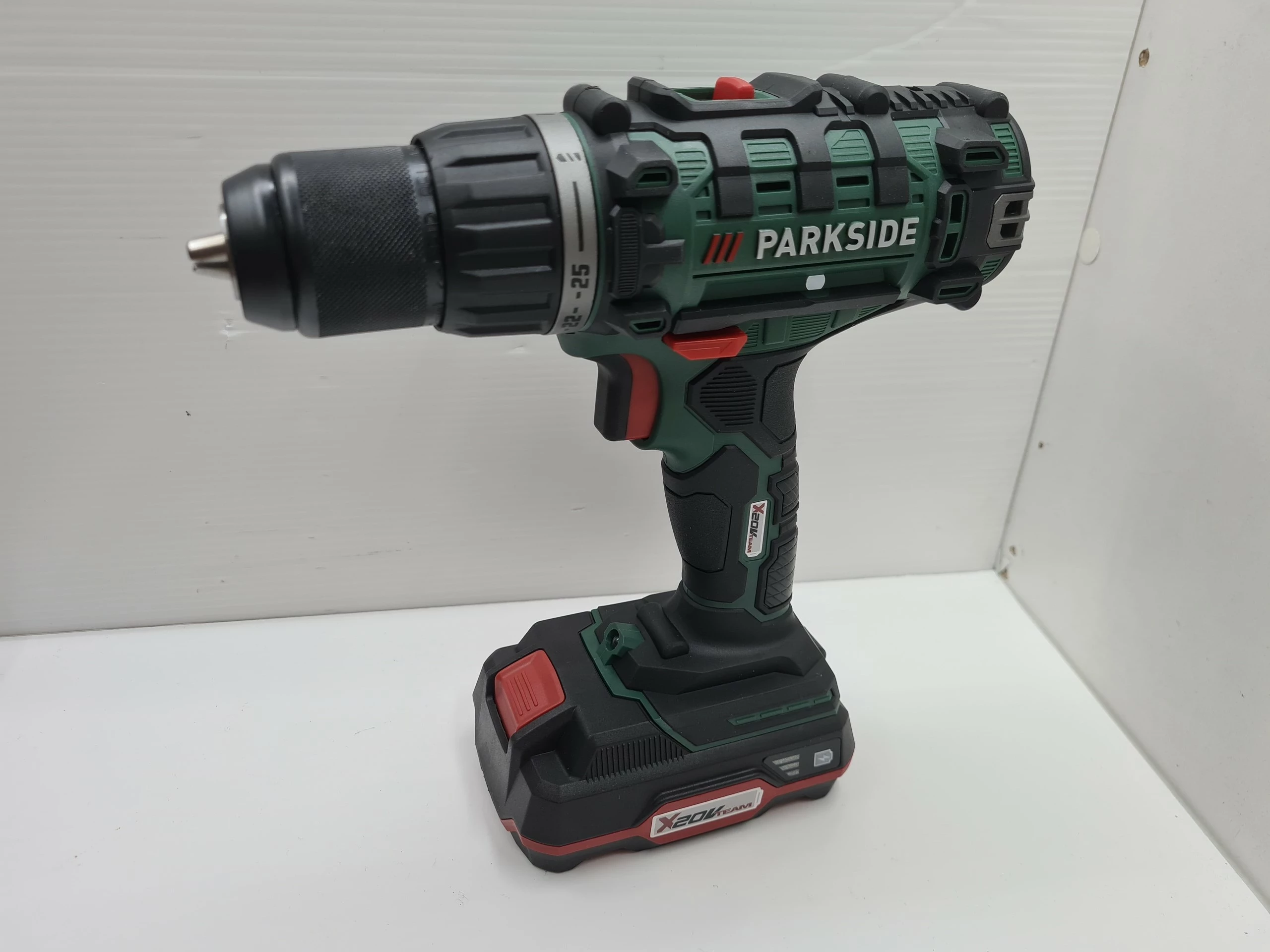 wiertarko-wkretarka-akumulatorowa-parkside-20-v-ean-gtin-4055334458580