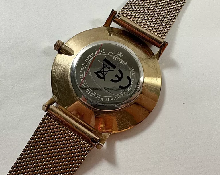 zegarek-grossi-010771a-mechanizm-kwarcowy