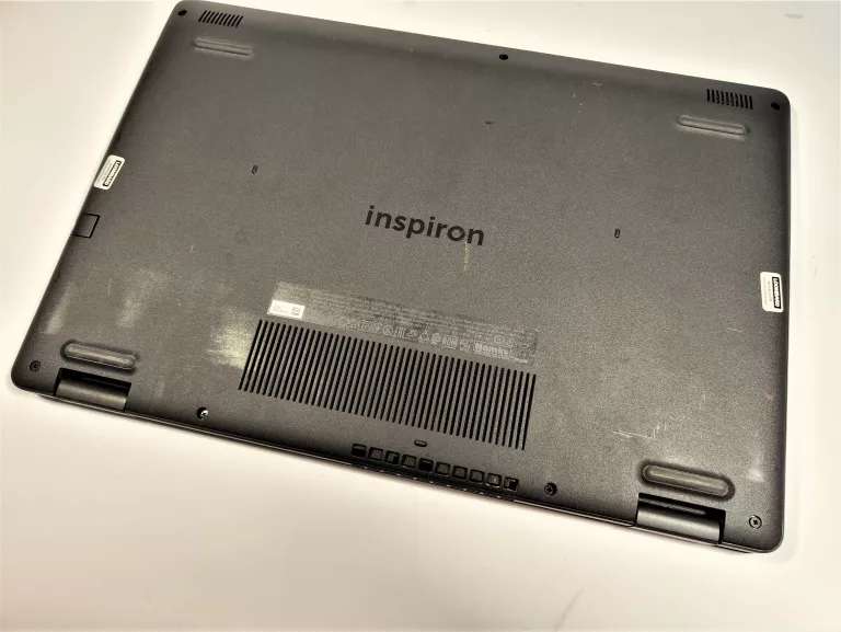 LAPTOP DELL INSPIRON 3501 KOMPLET